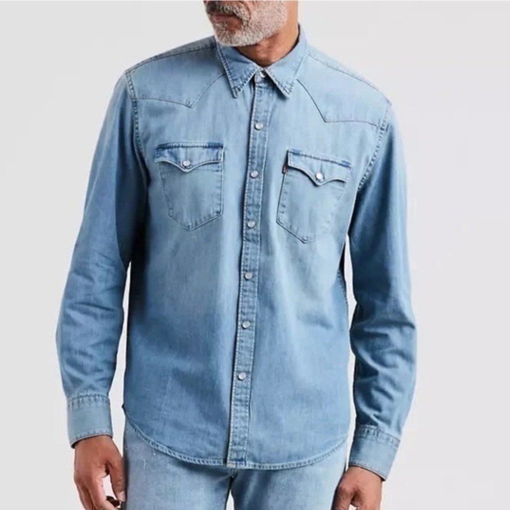 Levi’s Shirt